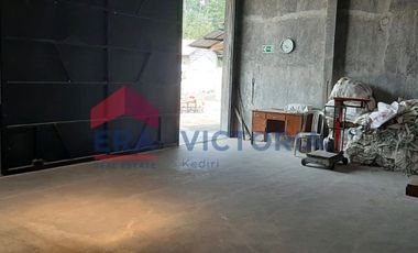 Jual Sewa Gudang Dengan Tambahan Tanah Luas di Belakang Gudang 11ru di Bogem Gurah Kab Kediri
