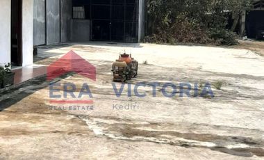 Jual Sewa Gudang Dengan Tambahan Tanah Luas di Belakang Gudang 11ru di Bogem Gurah Kab Kediri