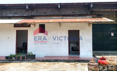 Jual Sewa Gudang Dengan Tambahan Tanah Luas di Belakang Gudang 11ru di Bogem Gurah Kab Kediri