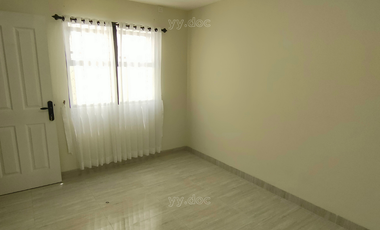 Rumah Cantik 2,5 Lantai Konsep Scandinavian Harga Murah Dekat Jalan Raya