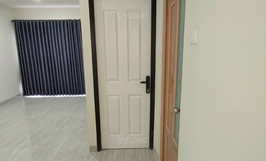 Rumah Cantik 2,5 Lantai Konsep Scandinavian Harga Murah Dekat Jalan Raya