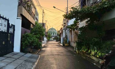 Dijual Cepat Rumah Murah Luas 164 m² di Rawamangun