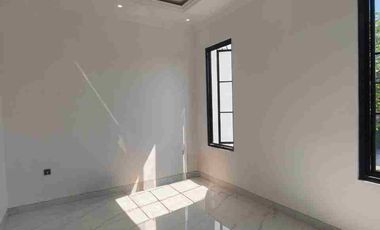 Jual Rumah Galaxy Bumi Permai (Araya) jalan boulevard row jalan 24 meter