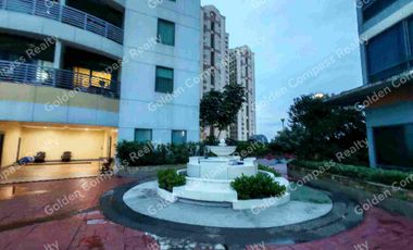 1 bedroom fuly furnished Eastwood condo with Mall access