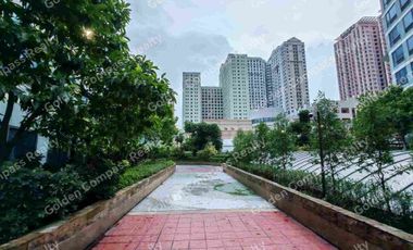 1 bedroom fuly furnished Eastwood condo with Mall access