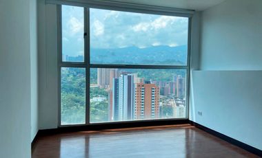 Apartamento en Arriendo en Aves Maria, Sabaneta Antioquia