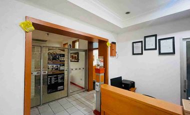 Disewakan rumah mainroad BKR cocok untuk kantor+tempat usaha, lokasi strategis tengah kota bandung