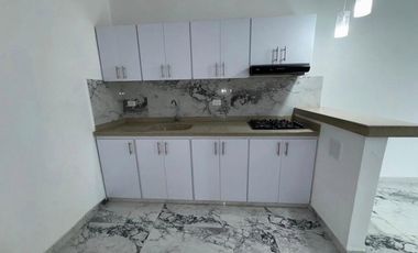 ARRIENDO APARTAMENTO EN EL SEGUNDO PISO, BARRIO LA VORÁGINE.