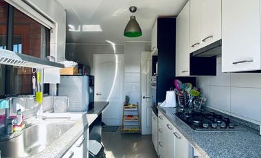 ARRIENDO CASA SECTOR PARQUE BRISAS NORTE 2 PISOS 3D+3B+ESCRITORIO+TERRAZA+QUINCHO+PISCINA+PANELES SOLARES, COLEGIOS HIGHLANDS, CABO DE HORNOS