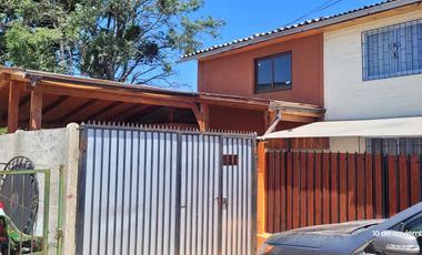 HERMOSA CASA REMODELADA 2 PISOS 3D, 2B EN LIMACHE