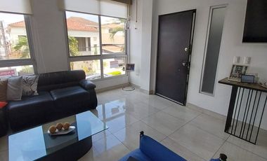 Departamento amoblado de alquiler en Portón de las Lomas