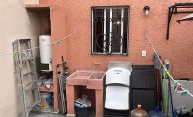 SE VENDE CASA TRES HABITACIONES, HACIENDA URBI BALBOA, CUATITLAN IZACALLI, ESTADO DE MEXICO.