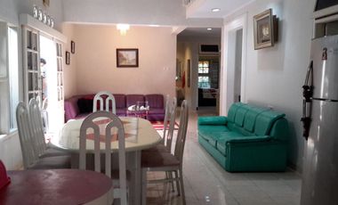 Murah !! DIJUAL VILLA GREEN APPLE CIPANAS FULL FURNISHED POSISI HOOK 2 SISI BISA UNTUK KELUARGA BESAR