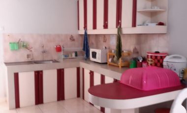 Murah !! DIJUAL VILLA GREEN APPLE CIPANAS FULL FURNISHED POSISI HOOK 2 SISI BISA UNTUK KELUARGA BESAR