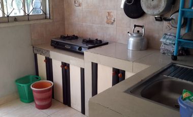 Murah !! DIJUAL VILLA GREEN APPLE CIPANAS FULL FURNISHED POSISI HOOK 2 SISI BISA UNTUK KELUARGA BESAR