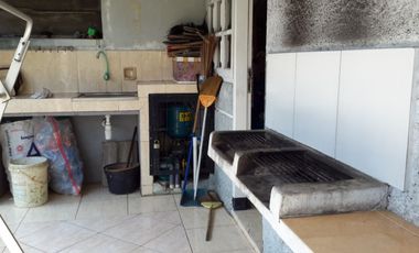 Murah !! DIJUAL VILLA GREEN APPLE CIPANAS FULL FURNISHED POSISI HOOK 2 SISI BISA UNTUK KELUARGA BESAR