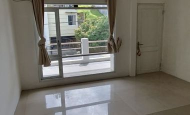 MINIMALIST SETIABUDI TERRACE CLUSTER FOR SALE IN NORTH BANDUNG, STRATEGIC LOCATION! ONE GATE SYSTEM, COOL, COMFORTABLE, PURE AIR