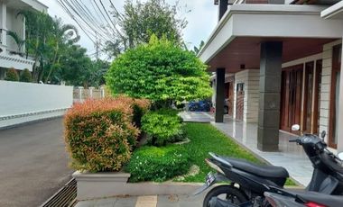 Rumah Kemang Utara Bangka Mampang di Bawah NJOP Pool Murah