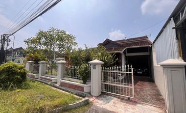 RUMAH KOMERSIAL SIAP HUNI DI PURWOMARTAI, LOKASI PREMIUM PINGGIR JALAN