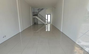 Disewakan ruko baru serah terima La vallee bouoevard citra garden serpong  4,5x16 LB 135m2  Ari Kurniawan Gaspro