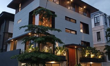 For Rent 5 Bedroom Fully Finished Mckinley West Village BGC house for rent