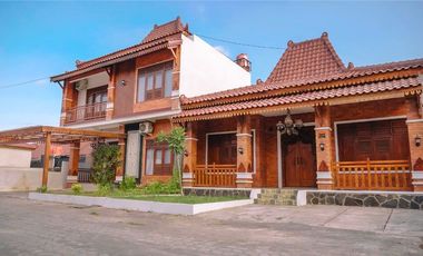 Rumah Joglo Mewah Klasik di Hook Samping RTH Elegan, Asri, & Eksklusif Jogja