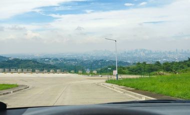 Lots and House and Lots for Sale in Sun Valley/The Perch