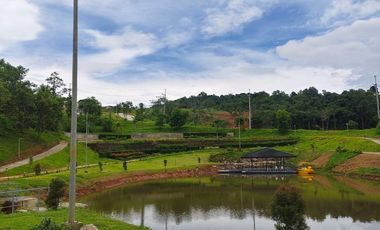 Lots and House and Lots for Sale in Sun Valley/The Perch