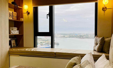 FOR SALE - GREAT DEAL‼️STUDIO FRONT SEAVIEW IN MANDANI BAY, MANDAUE CEBU. MOVE-IN READY. INTERIOR DESIGNED.