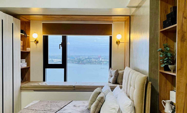 FOR SALE - GREAT DEAL‼️STUDIO FRONT SEAVIEW IN MANDANI BAY, MANDAUE CEBU. MOVE-IN READY. INTERIOR DESIGNED.