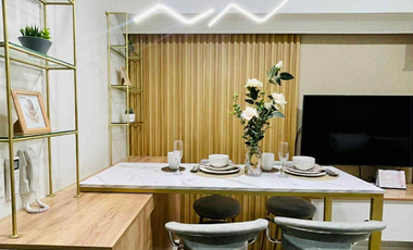 FOR SALE - GREAT DEAL‼️STUDIO FRONT SEAVIEW IN MANDANI BAY, MANDAUE CEBU. MOVE-IN READY. INTERIOR DESIGNED.