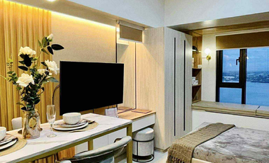 FOR SALE - GREAT DEAL‼️STUDIO FRONT SEAVIEW IN MANDANI BAY, MANDAUE CEBU. MOVE-IN READY. INTERIOR DESIGNED.