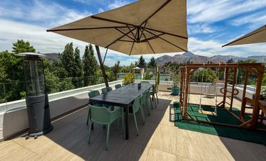 Venta Penthouse Con Rooftop, Cercano A Clinica Alemana