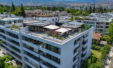 Venta Penthouse Con Rooftop, Cercano A Clinica Alemana