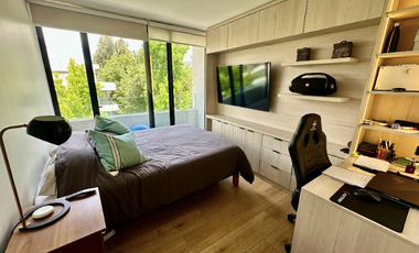 Venta Penthouse Con Rooftop, Cercano A Clinica Alemana