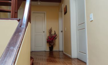 CASA EN VENTA EN EL  CONDADO QUITO