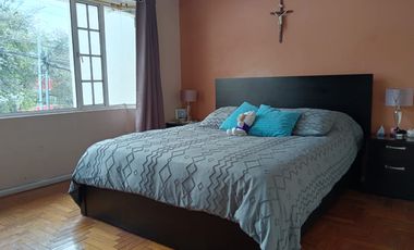 CASA EN VENTA EN EL  CONDADO QUITO
