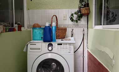 CASA EN VENTA EN EL  CONDADO QUITO