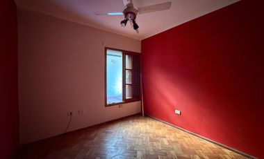 Zona Santos Domínguez y Juan Garrigó – Casa en Venta