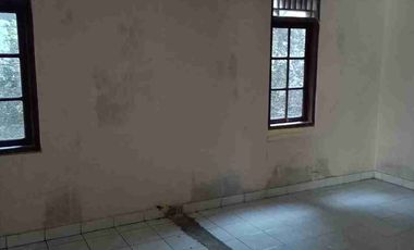 Rumah tanah luas dekat wirobrajan