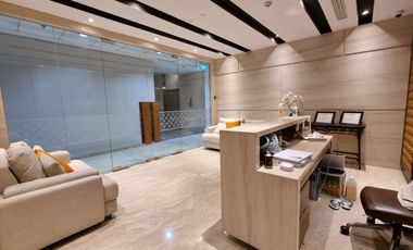 Jual ruang kantor di DBS Tower Ciputra World Kuningan Jakarta siap pakai.