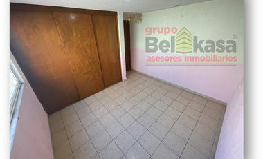 Venta de casa en B de Checoslovaquia, Bosques de Aragón