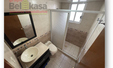Venta de casa en B de Checoslovaquia, Bosques de Aragón