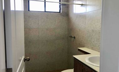 🏡 ¡Se renta amplio y moderno departamento en Ibarra!