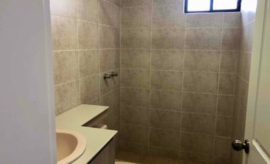 🏡 ¡Se renta amplio y moderno departamento en Ibarra!