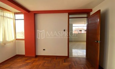 Urb. Monte Bello II – Espacio funcional y ordenado para tu negocio o equipo