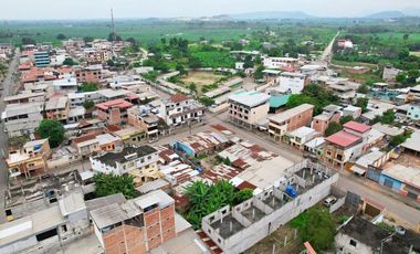 TERRENO ESQUINERO EN VENTA 827 M², PASAJE Z.CENTRO