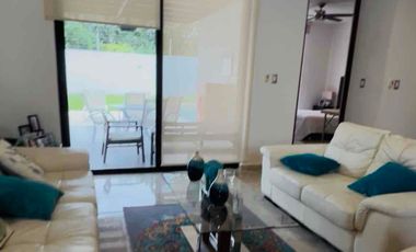 oportunidad !! Casa impecable lista para disfrutar