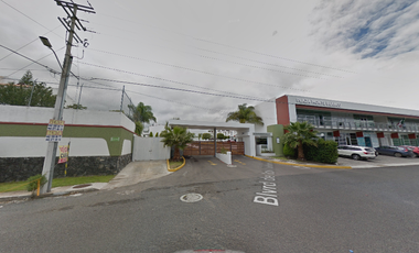 Hermosa casa en condominio, muy por debajo de su valor comercial. Blvrd de los Gobernadores 1002, Villas del Cimatario, Monte Blanco III, 76087 Santia