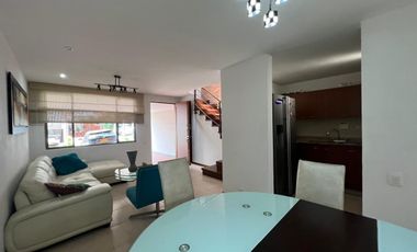 Casa en arriendo en Cumbres, Envigado